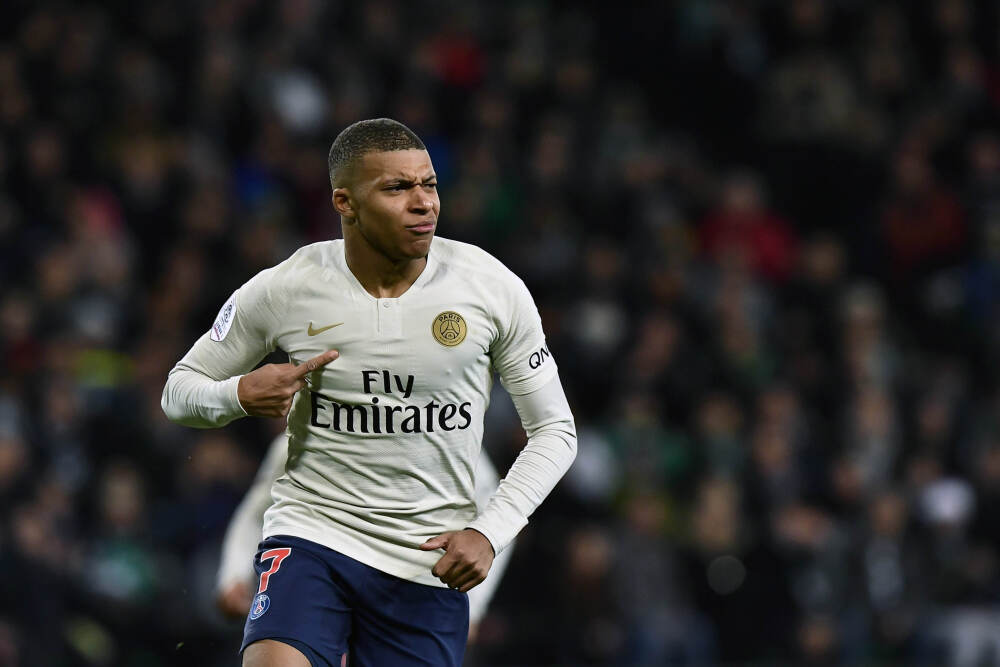 外媒关注: 担忧美国发起贸易战, 德企2025年在华投资激增